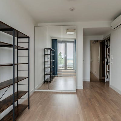 Аренда просторной 3-комнатной квартиры, 100 м², район Śródmieście, Варшава, Польша